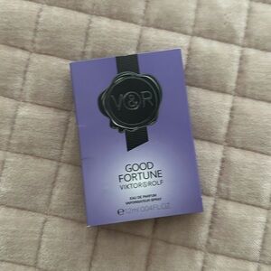 New 💕4/30💕Viktor Rolf